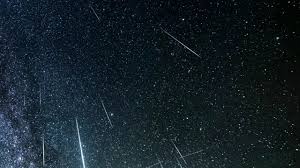Spectacol pe cer: val neobișnuit de meteoriți observați și în România. Ce spun specialiștii